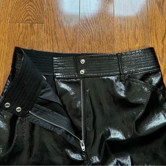 Aritzia Wilfred Funk High Rise Glossy Vinyl Vegan Leather Pants in Black - Sz 4 - Picture 9 of 16